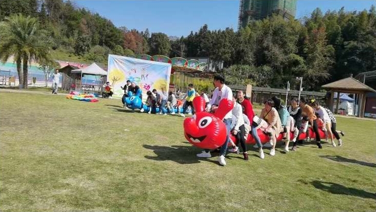 第三十二幼兒園師生風(fēng)采