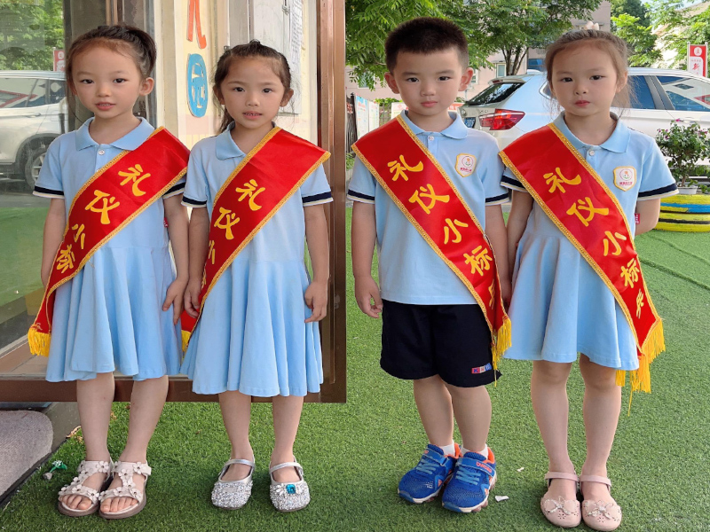 北湖區(qū)華嬰愛蕊幼兒園師生風(fēng)采