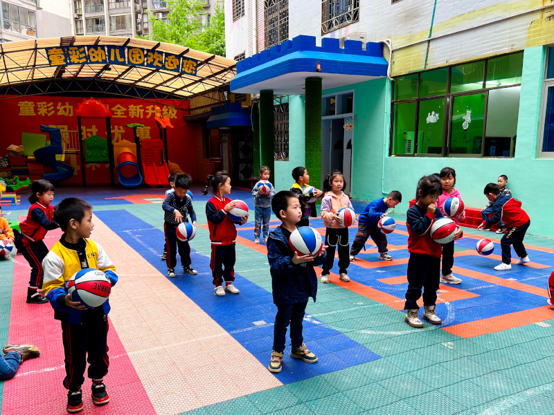 郴州市北湖區(qū)迪斯尼幼兒園師生風(fēng)采