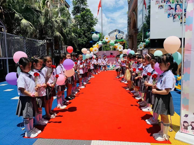 郴州市北湖區(qū)意蒙幼兒園師生風采